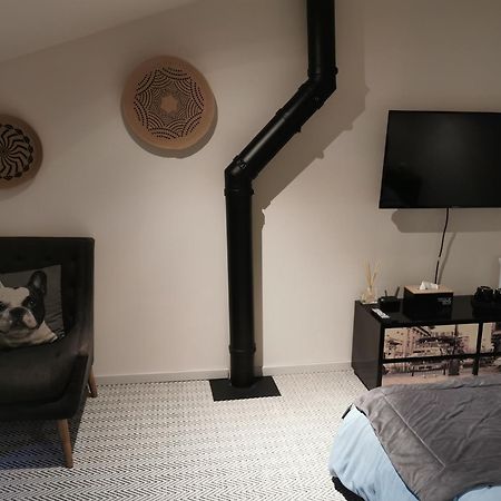 Bed and Breakfast Au Domaine De Gigie Chervettes Zimmer foto