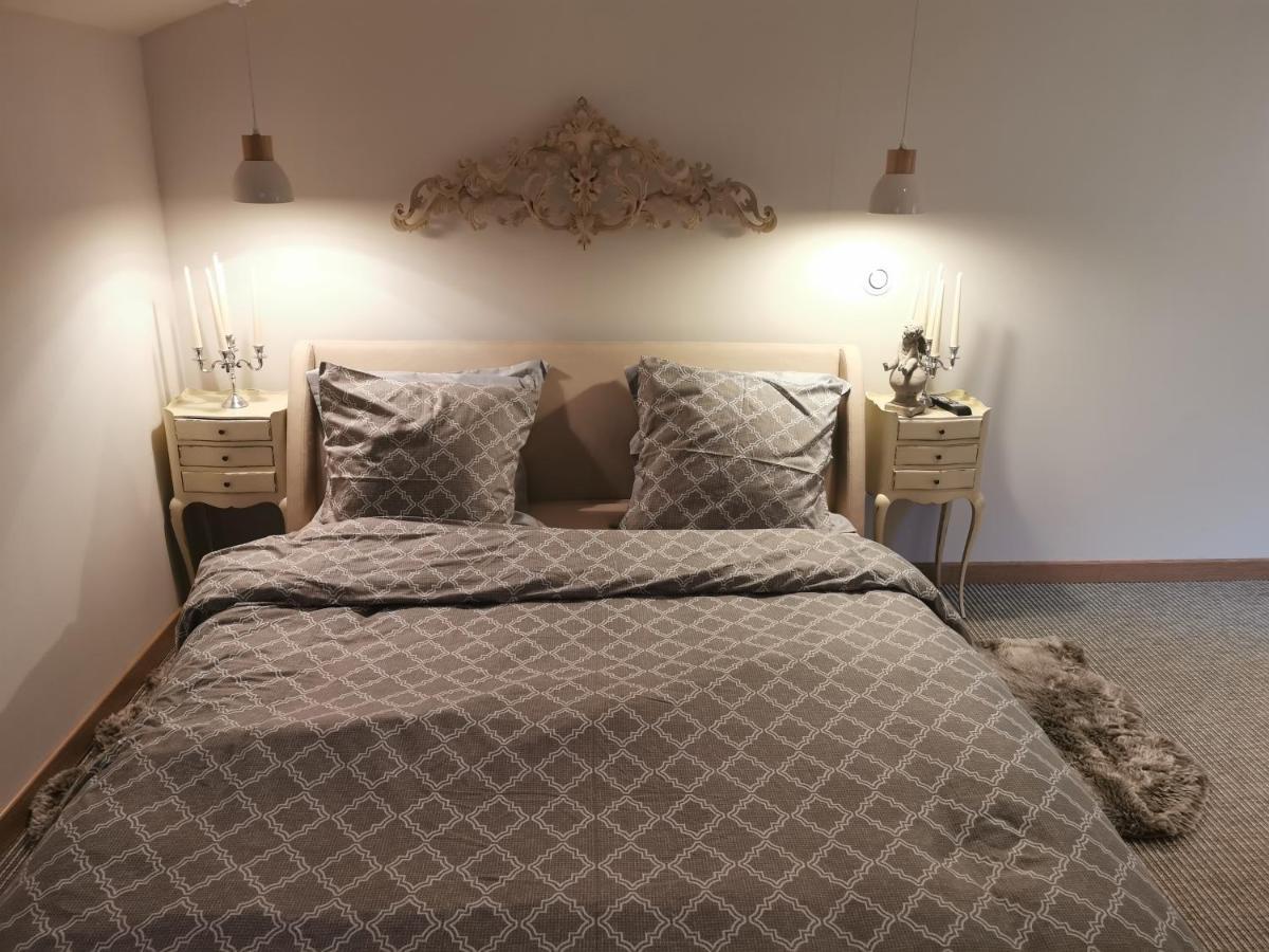 Bed and Breakfast Au Domaine De Gigie Chervettes Exterior foto